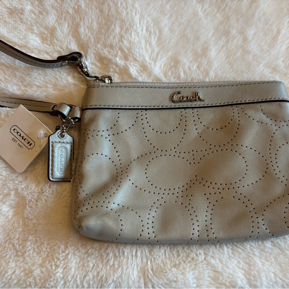 NWT Coach Light Grey with Silver Wristlet Bag
